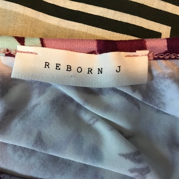 Reborn J Womens 1X NWT Pink Floral Maxi Dress - Picture 5 of 5